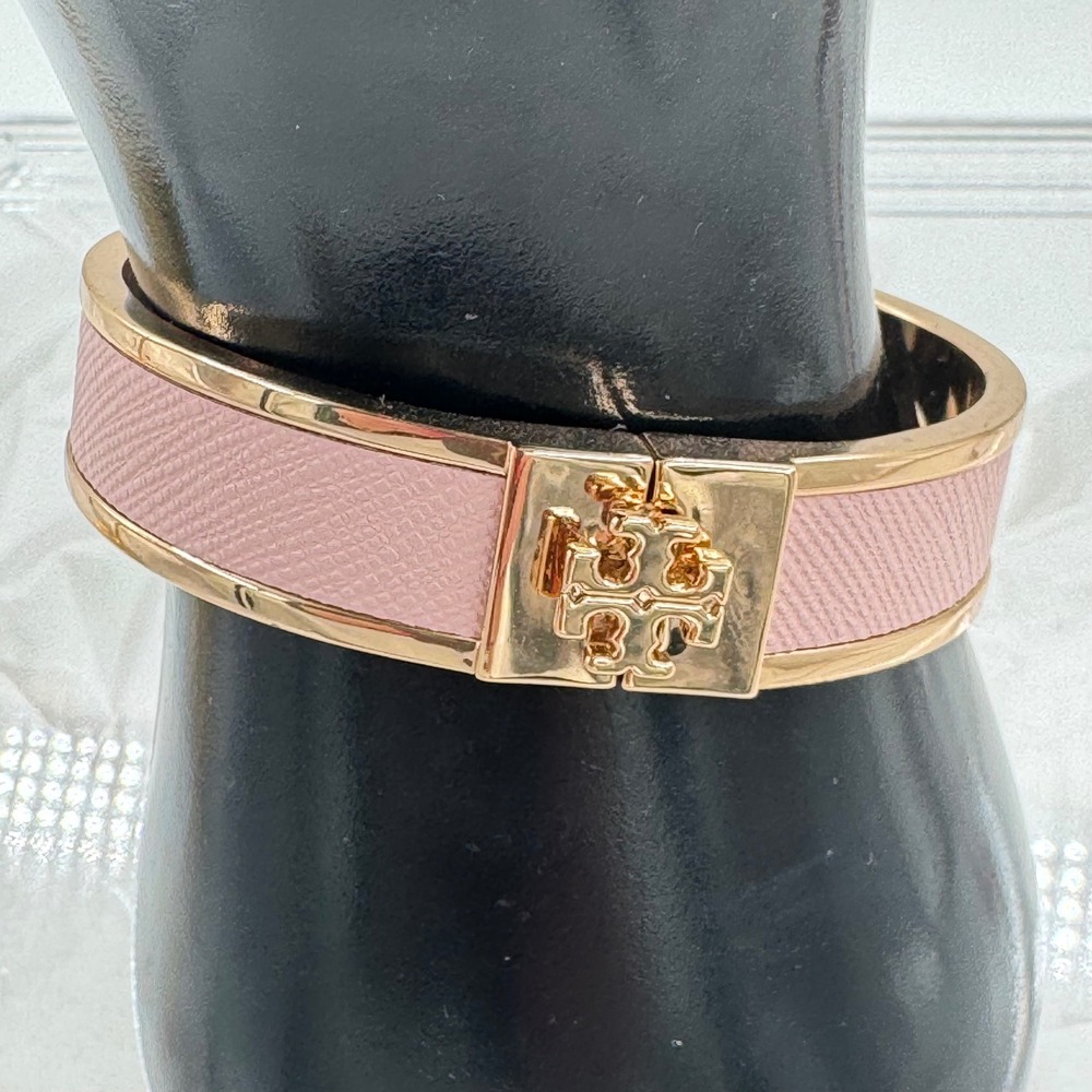 Tory Burch Kira Gold Tone Pink Saffiano Leather Hinged Bangle Bracelet Logo